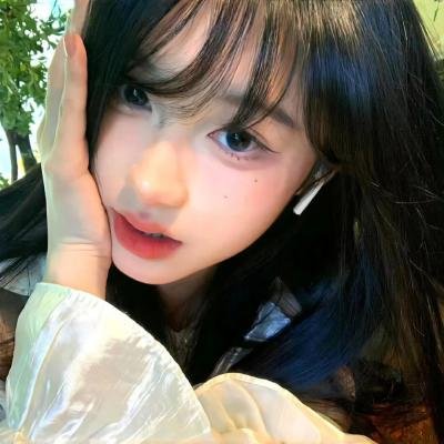 女人在家